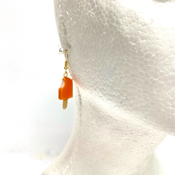HANDMADE Dreamsicle Resin Art Dangle Earrings - Picture 3 of 10